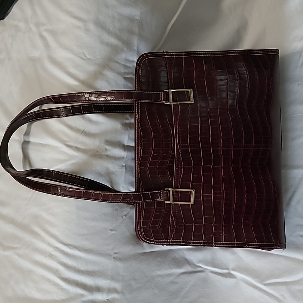 Liz Claiborne Purse with matching coin purse.